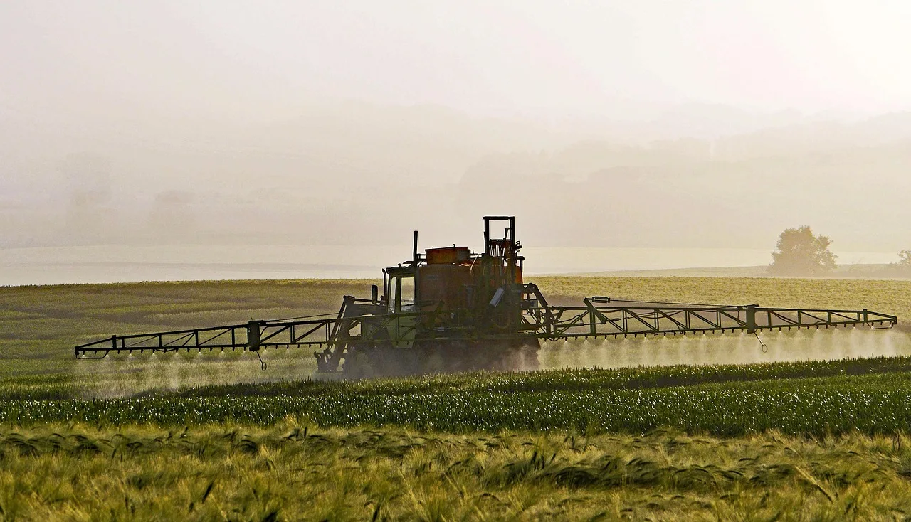 agriculture, plant protection, spray mist, boom, pesticides, barley, fields, grain, pest control, optimization, early fog, haze, field, barley field, green, spike, grain field, awns, glyphosate, weed killer, wild plants, biodiversity, insects die, pesticides, pesticides, pesticides, pesticides, pesticides, pest control. Profitable pest control services as practitioners see it